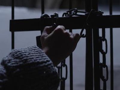 В Таджикистане осуждены муж и жена, пытавшиеся вывезти в Сирию своих детей