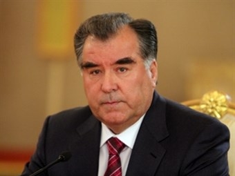 Эмомали Рахмон выразил соболезнования президенту Ирана