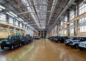 На юге Таджикистана наладят сборку российского автомобиля УАЗ