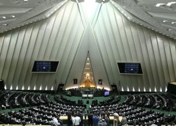 В Тегеране произошло вооруженное нападение на парламент Ирана и мавзолей Хомейни