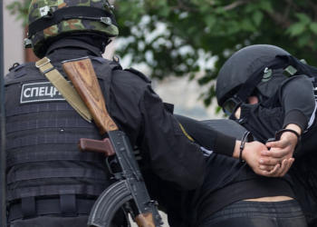ФСБ задержала 7 выходцев из Средней Азии по подозрению в подготовке терактов
