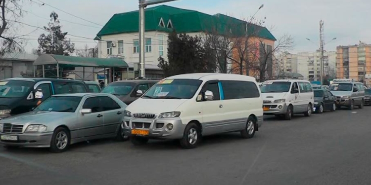В Душанбе объявлен конкурс на право пассажирских перевозок по двум маршрутам
