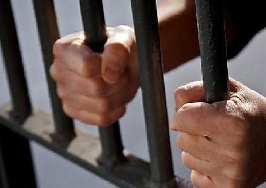 Житель Шахринава, пытавшийся провезти в Сирию пять фальшивых паспортов, получил 14 лет