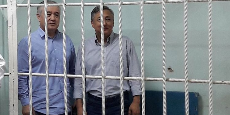Лидера партии «Ата Мекен» в Кыргызстане приговорили к 8 годам лишения свободы