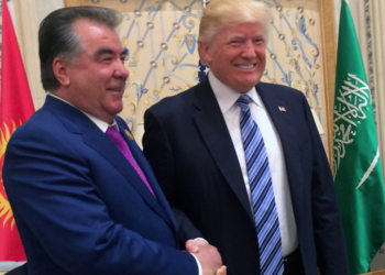 Дональд Трамп поздравил Эмомали Рахмона с Днем государственной независимости Таджикистана