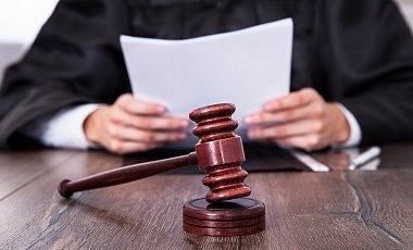 Суд оштрафовал инспектора военного стола, «продавшего» «негодный» военбилет