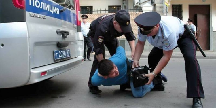 Таджикский фотожурналист стал победителем конкурса фотоисторий про мигрантов