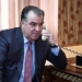 Э. Рахмон провел телефонный разговор с главами ряда  районов