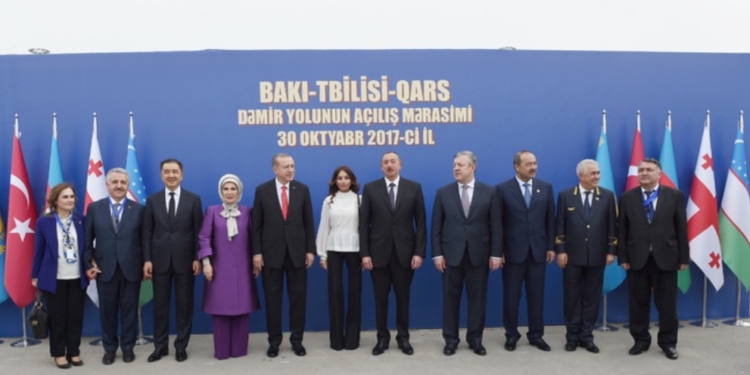 Глава Минтранса Таджикистана принял участие в церемонии открытия ж/д Баку-Тбилиси-Карс