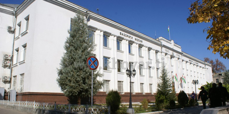 Представитель МВФ посетил Минфин Таджикистана