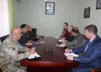 Глава КЧС встретился с военным атташе посольства США