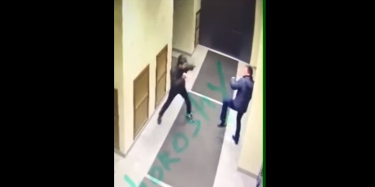 Гражданин Таджикистана подозревается в нападении на сотрудника ФСБ