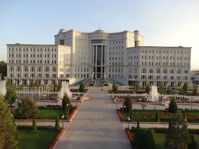 В Душанбе проходит заседание глав национальных библиотек стран ОЭС