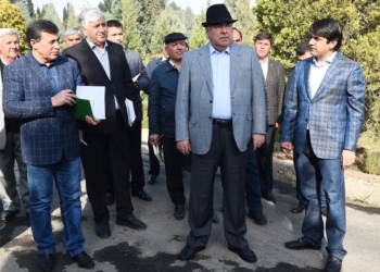 Эмомали Рахмон посетил Национальный парк Таджикистана