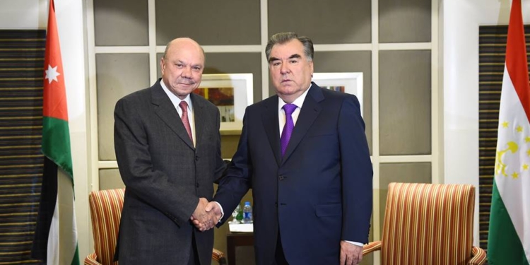 Президент Таджикистана встретился с главой сената парламента Иордании