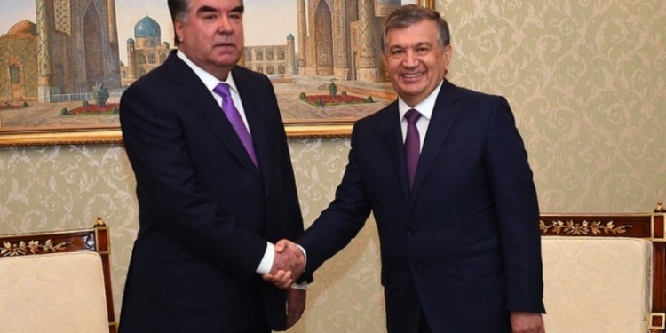 Шавкат Мирзиёев заявил, что в ходе его визита в Таджикистан будут подписаны важные документы