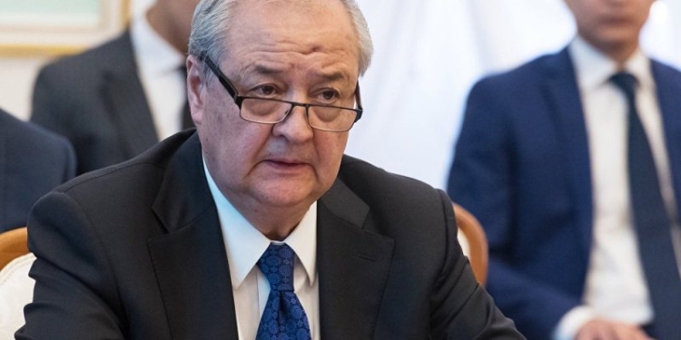 Министр иностранных дел Узбекистана провел переговоры с главами диппредставительств стран ЦА