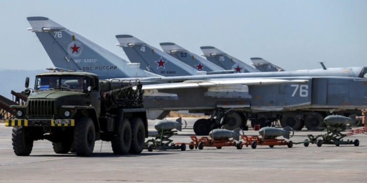 В Сирии боевики накрыли минометным огнем российскую авиабазу Хмеймим, уничтожены 7 военных самолетов — СМИ