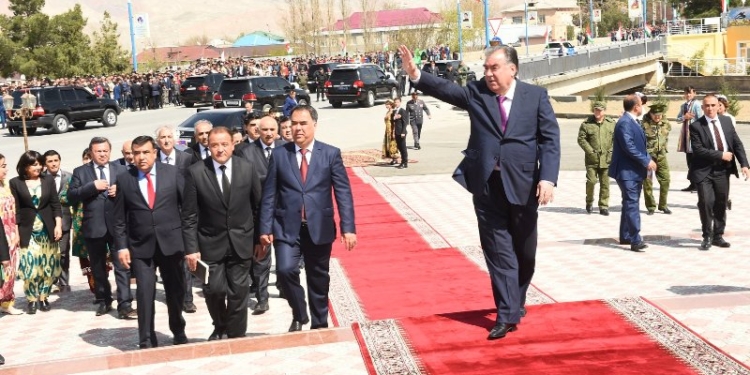 Президент открыл в Пенджикенте ряд объектов