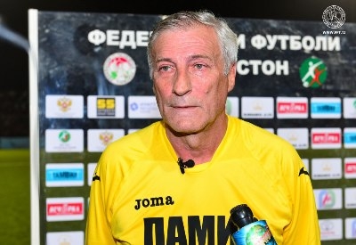 Ветерану таджикского футбола Вазгену Манасяну исполнилось 60 лет