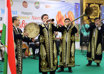 На Старом Арбате прошли Дни Навруза