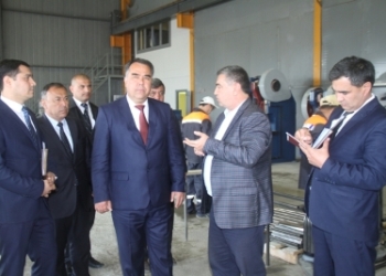 Глава Согдийской области посетил СЭЗ «Сугд»