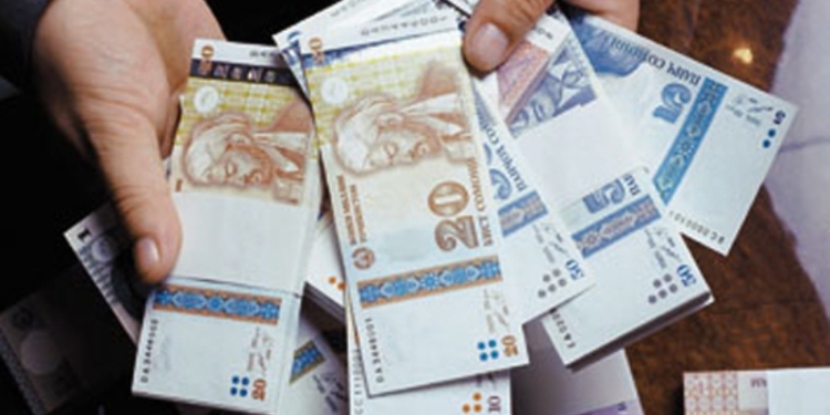 «Сомони» продолжает падать