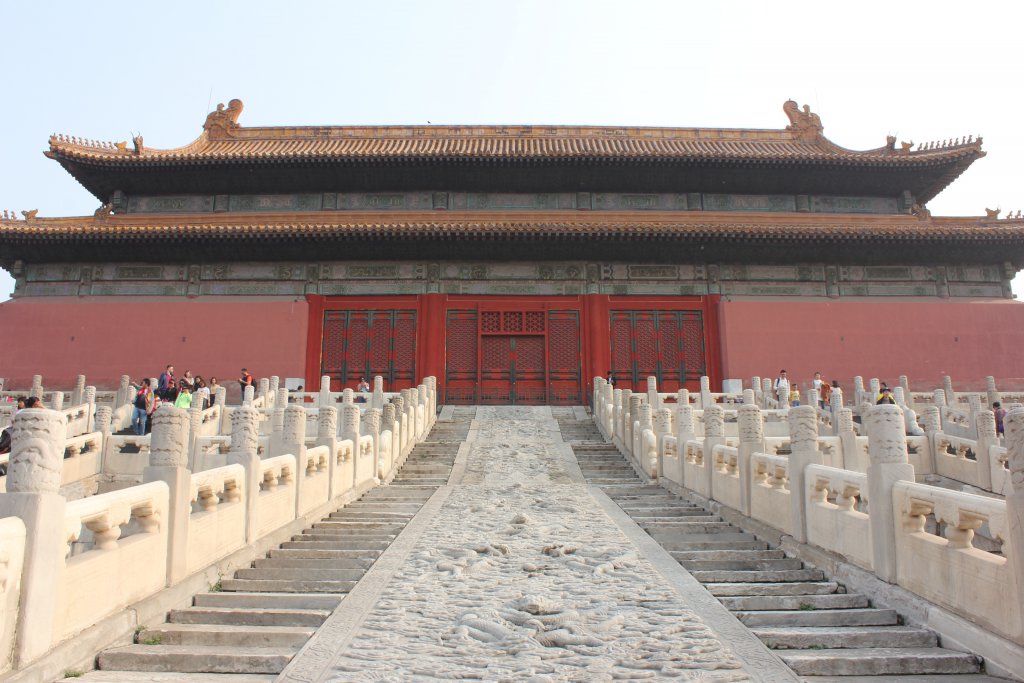 Музей гугун. Запретный город Гугун в Пекине. Дворец Гугун Запретный город Китай. Дворец Гугун в Пекине. Полуденные ворота запретного города Пекина.