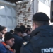 Правозащитники сообщили о массовом задержании мигрантов в центре оформления документов в Сахарово