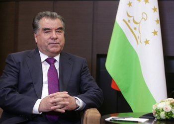 Президент поручил провести республиканский конкурс для благоустройства города Душанбе