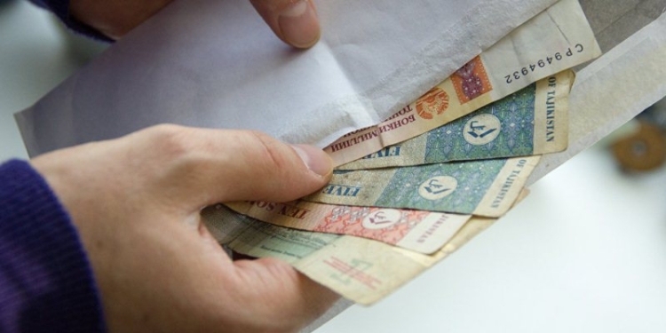 В Таджикистане финансист получает зарплату больше аграрника в несколько раз