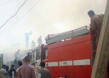В Истаравшане сгорело предприятие по производству детских колясок
