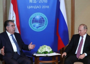 Э.Рахмон и В.Путин обсудили актуальные направления таджикско-российского сотрудничества