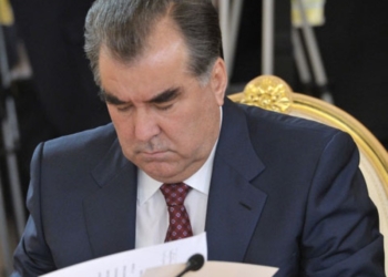 Президент подписал указ о проведении выборов народных заседателей военных судов