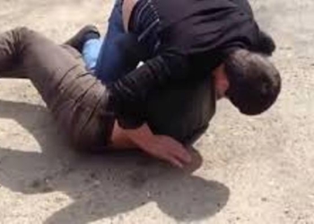 В Кулябе двое приятелей подрались после совместного распития спиртного