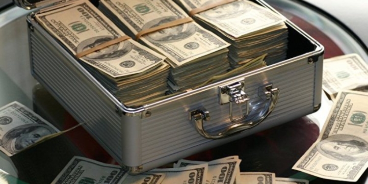 Узбекский кредит в размере $100 млн. для развития бизнеса распределят среди трех таджикских банков