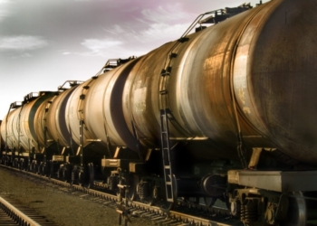 Таджикистан за 7 месяцев импортировал 260 тыс. тонн нефтепродуктов