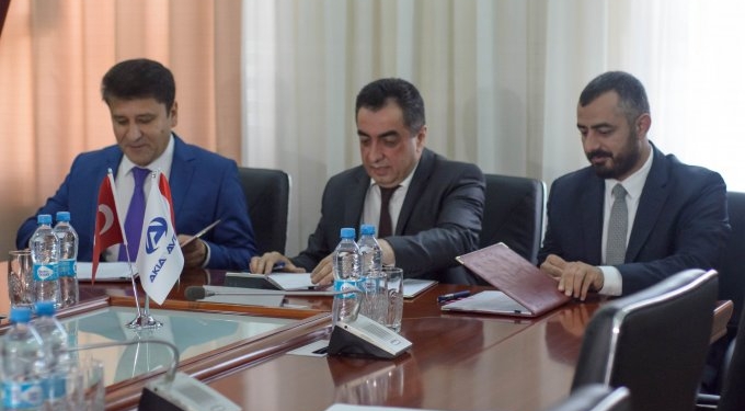 В Таджикистане построят предприятие по производству автобусов и грузовиков
