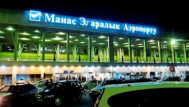 Гражданин Таджикистана прилетел в Бишкек с поддельным паспортом. Мужчину задержали
