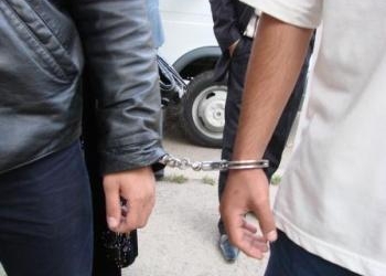 В районе Рудаки мужчина вместе с сыном обворовал бывшую супругу