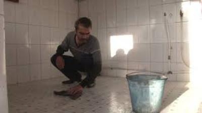 «Аюба-пистолета» задержали и отправили мыть полы