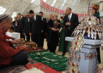 В Душанбе открылись Дни культуры Туркменистана в Таджикистане