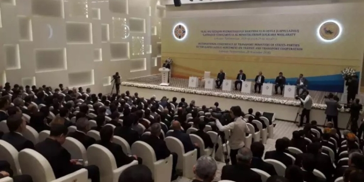В Авазе начала свою работу международная конференция министров транспорта