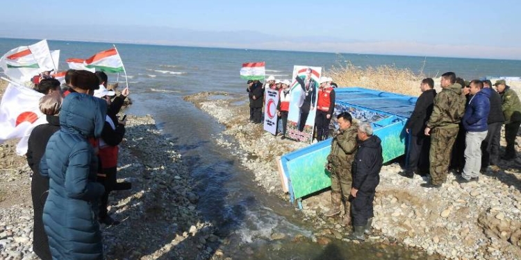 В Кайраккумское море выпустили 1 млн. мальков