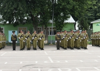 Свыше 2 тыс. новобранцев погранвойск Таджикистана приняли воинскую присягу