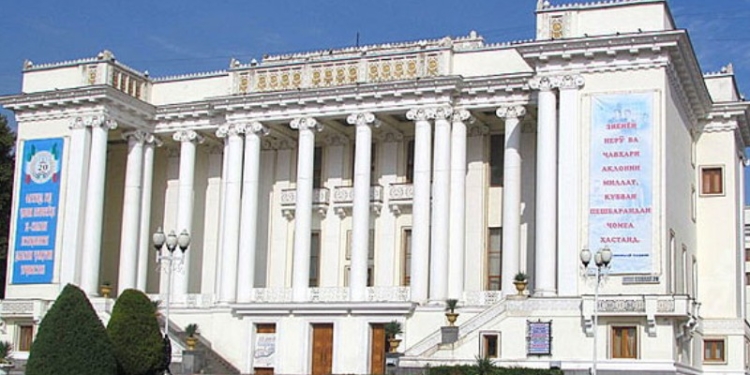 В Таджикистане отметят День таджикского театра