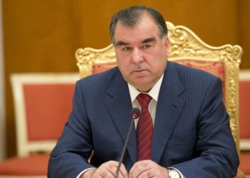 Э.Рахмон выразил соболезнования Д.Трампу в связи с кончиной Джорджа Буша — старшего