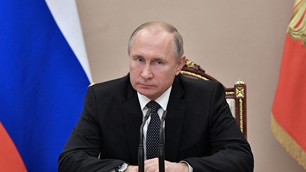 Путин поддержал идею введения базы данных для въезжающих в Россию мигрантов
