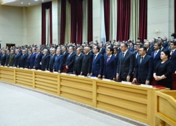 Президент поручил решить проблемы «Тоджиксодиротбонка» и «Агроинвестбонка»