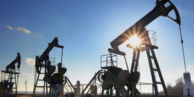 Цена на нефть незначительно повысилась на Нью-Йоркской бирже